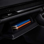 Honda CR-V - Kenyamanan - Glove Box
