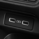 Honda HR-V - Kenyamanan - Dual rear USB Port with Charging Function